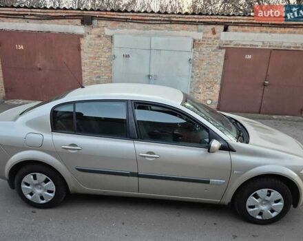 Сірий Рено Меган, об'ємом двигуна 1.6 л та пробігом 119 тис. км за 4750 $, фото 6 на Automoto.ua