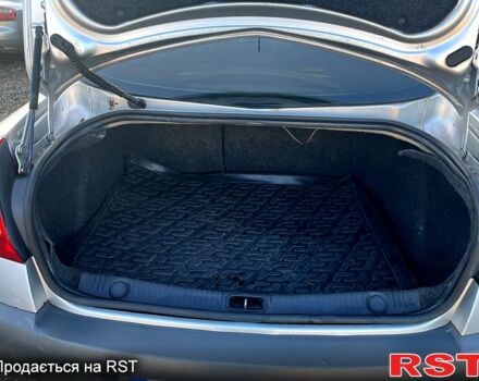 Рено Меган 2007 у Первомайськ на Automoto.ua Сірий Рено Меган, об'ємом двигуна 1.4 л та пробігом 180 тис. км за 4199 $, фото 8 на Automoto.ua