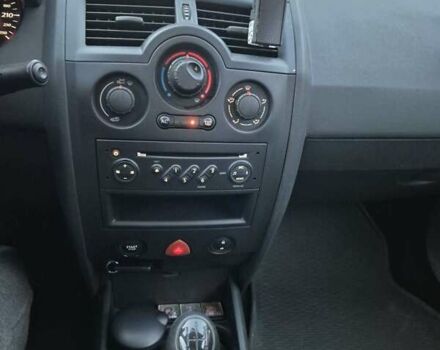 Сірий Рено Меган, об'ємом двигуна 1.6 л та пробігом 119 тис. км за 4750 $, фото 10 на Automoto.ua