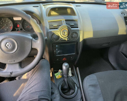 Рено Меган 2007 в Днепре (Днепропетровске) на Automoto.ua Серый Рено Меган, объемом двигателя 1.39 л и пробегом 200 тыс. км за 4600 $, фото 4 на Automoto.ua