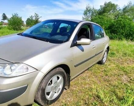 Серый Рено Меган, объемом двигателя 1.6 л и пробегом 344 тыс. км за 4400 $, фото 2 на Automoto.ua