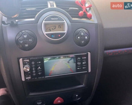 Серый Рено Меган, объемом двигателя 1.6 л и пробегом 207 тыс. км за 4900 $, фото 8 на Automoto.ua