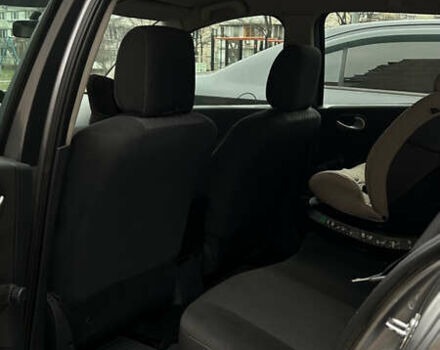 Сірий Рено Меган, об'ємом двигуна 1.39 л та пробігом 265 тис. км за 4200 $, фото 13 на Automoto.ua