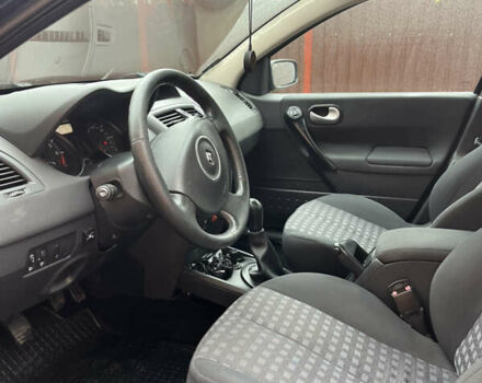 Серый Рено Меган, объемом двигателя 1.6 л и пробегом 176 тыс. км за 5200 $, фото 7 на Automoto.ua