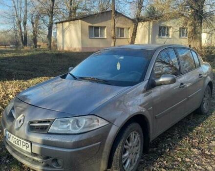 Серый Рено Меган, объемом двигателя 1.6 л и пробегом 381 тыс. км за 4600 $, фото 5 на Automoto.ua