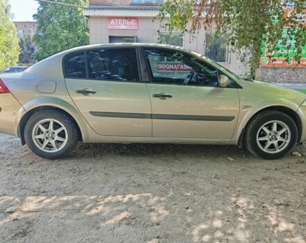 Серый Рено Меган, объемом двигателя 1.4 л и пробегом 144 тыс. км за 4800 $, фото 5 на Automoto.ua