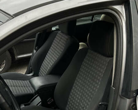 Сірий Рено Меган, об'ємом двигуна 1.39 л та пробігом 265 тис. км за 4200 $, фото 9 на Automoto.ua