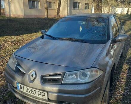 Серый Рено Меган, объемом двигателя 1.6 л и пробегом 381 тыс. км за 4600 $, фото 6 на Automoto.ua