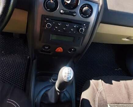 Серый Рено Меган, объемом двигателя 1.6 л и пробегом 344 тыс. км за 4400 $, фото 13 на Automoto.ua