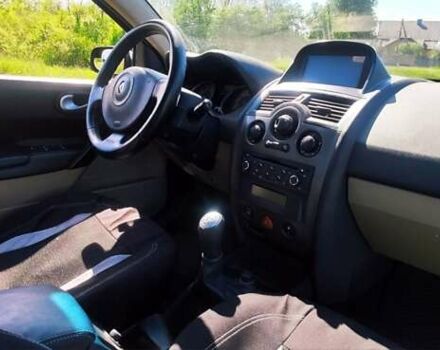 Серый Рено Меган, объемом двигателя 1.6 л и пробегом 344 тыс. км за 4400 $, фото 12 на Automoto.ua