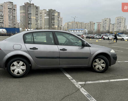 Сірий Рено Меган, об'ємом двигуна 1.39 л та пробігом 265 тис. км за 4200 $, фото 17 на Automoto.ua