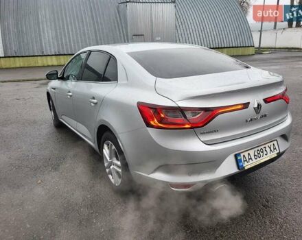 Серый Рено Меган, объемом двигателя 1.6 л и пробегом 134 тыс. км за 12000 $, фото 10 на Automoto.ua
