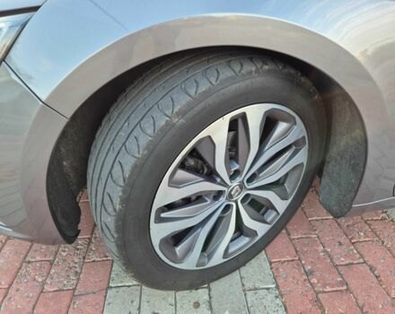 Рено Меган 2017 в Запорожье на Automoto.ua Серый Рено Меган, объемом двигателя 1.6 л и пробегом 200 тыс. км за 13300 $, фото 9 на Automoto.ua