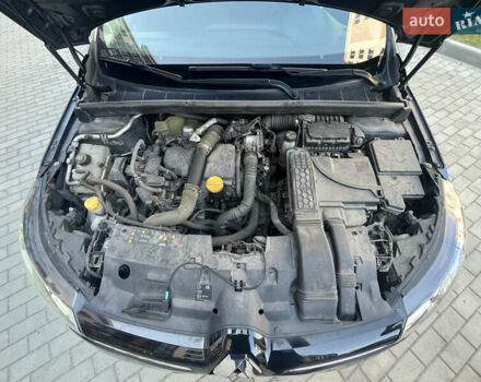 Серый Рено Меган, объемом двигателя 1.46 л и пробегом 135 тыс. км за 12500 $, фото 38 на Automoto.ua