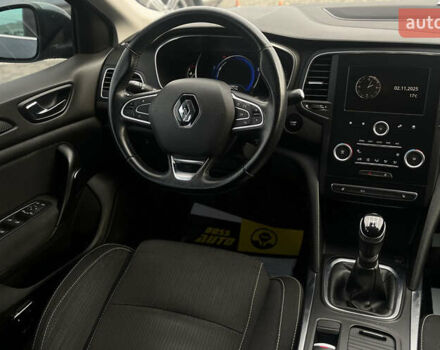 Серый Рено Меган, объемом двигателя 1.6 л и пробегом 67 тыс. км за 13800 $, фото 9 на Automoto.ua