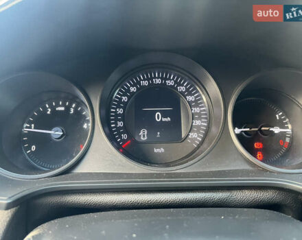 Серый Рено Меган, объемом двигателя 1.46 л и пробегом 135 тыс. км за 12500 $, фото 21 на Automoto.ua