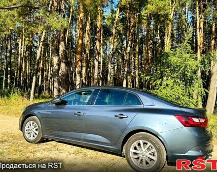 Серый Рено Меган, объемом двигателя 1.2 л и пробегом 150 тыс. км за 10000 $, фото 2 на Automoto.ua