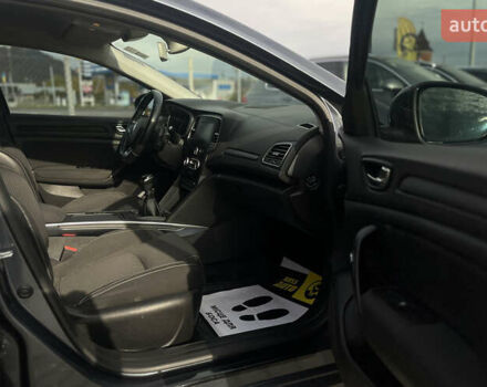 Серый Рено Меган, объемом двигателя 1.6 л и пробегом 67 тыс. км за 13800 $, фото 19 на Automoto.ua