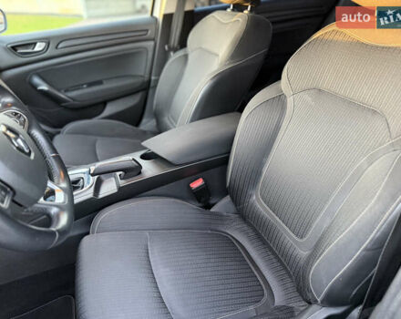 Сірий Рено Меган, об'ємом двигуна 1.5 л та пробігом 140 тис. км за 14900 $, фото 11 на Automoto.ua