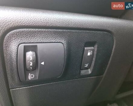 Серый Рено Меган, объемом двигателя 1.6 л и пробегом 46 тыс. км за 15800 $, фото 20 на Automoto.ua