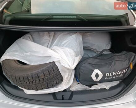 Серый Рено Меган, объемом двигателя 1.6 л и пробегом 46 тыс. км за 15800 $, фото 23 на Automoto.ua