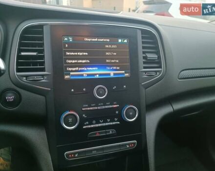 Серый Рено Меган, объемом двигателя 1.6 л и пробегом 46 тыс. км за 15800 $, фото 15 на Automoto.ua