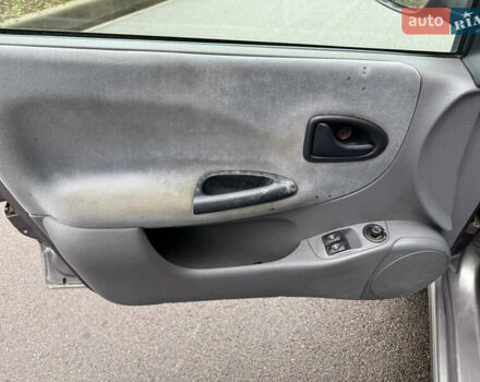 Сірий Рено Меган, об'ємом двигуна 1.87 л та пробігом 459 тис. км за 2100 $, фото 9 на Automoto.ua