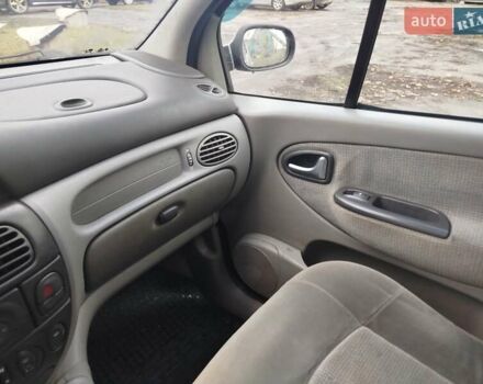 Сірий Рено Меган, об'ємом двигуна 1.9 л та пробігом 375 тис. км за 3800 $, фото 13 на Automoto.ua