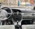 Серый Рено Меган, объемом двигателя 1.9 л и пробегом 375 тыс. км за 2300 $, фото 14 на Automoto.ua