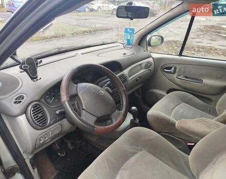 Сірий Рено Меган, об'ємом двигуна 1.9 л та пробігом 375 тис. км за 3800 $, фото 11 на Automoto.ua