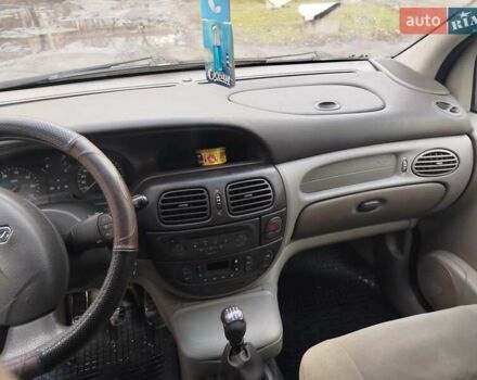 Сірий Рено Меган, об'ємом двигуна 1.9 л та пробігом 375 тис. км за 3800 $, фото 10 на Automoto.ua