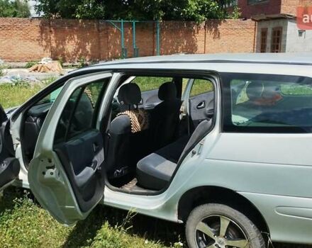 Серый Рено Меган, объемом двигателя 1.4 л и пробегом 237 тыс. км за 3000 $, фото 3 на Automoto.ua