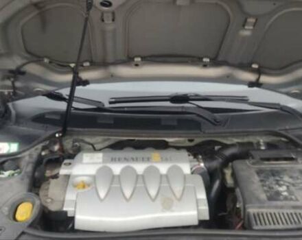 Сірий Рено Меган, об'ємом двигуна 1.6 л та пробігом 230 тис. км за 4300 $, фото 15 на Automoto.ua