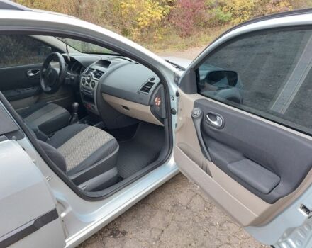 Серый Рено Меган, объемом двигателя 1.9 л и пробегом 240 тыс. км за 4000 $, фото 15 на Automoto.ua