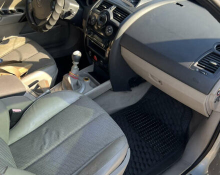 Серый Рено Меган, объемом двигателя 1.87 л и пробегом 122 тыс. км за 4150 $, фото 12 на Automoto.ua