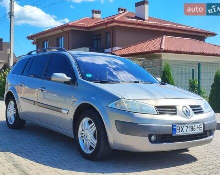 Серый Рено Меган, объемом двигателя 2 л и пробегом 267 тыс. км за 4300 $, фото 2 на Automoto.ua