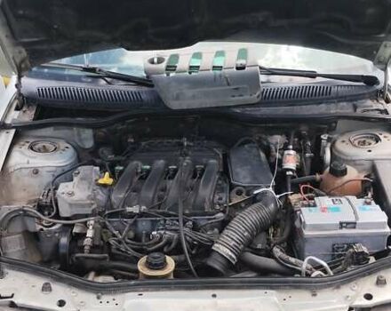 Серый Рено Меган, объемом двигателя 1.4 л и пробегом 237 тыс. км за 3000 $, фото 2 на Automoto.ua