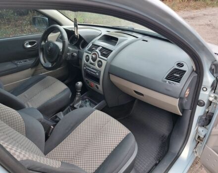 Серый Рено Меган, объемом двигателя 1.9 л и пробегом 240 тыс. км за 4000 $, фото 16 на Automoto.ua