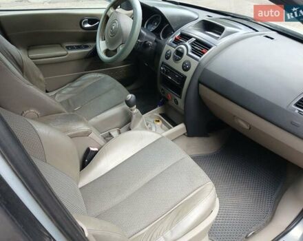 Серый Рено Меган, объемом двигателя 1.87 л и пробегом 300 тыс. км за 2999 $, фото 8 на Automoto.ua