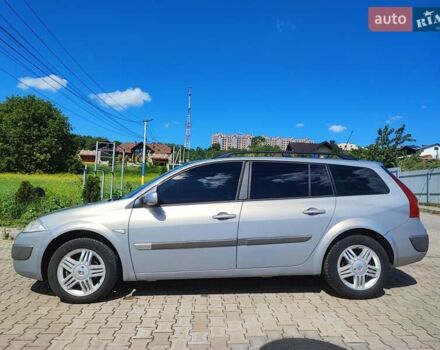 Серый Рено Меган, объемом двигателя 2 л и пробегом 267 тыс. км за 4300 $, фото 4 на Automoto.ua