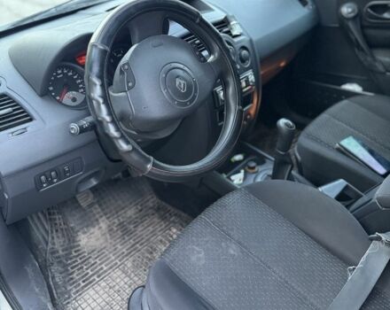 Серый Рено Меган, объемом двигателя 1.6 л и пробегом 300 тыс. км за 3800 $, фото 3 на Automoto.ua