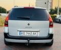 Рено Меган 2003 у Павлограде на Automoto.ua Сірий Рено Меган, об'ємом двигуна 1.6 л та пробігом 220 тис. км за 4300 $, фото 6 на Automoto.ua