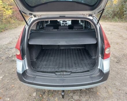 Серый Рено Меган, объемом двигателя 1.9 л и пробегом 240 тыс. км за 4000 $, фото 14 на Automoto.ua