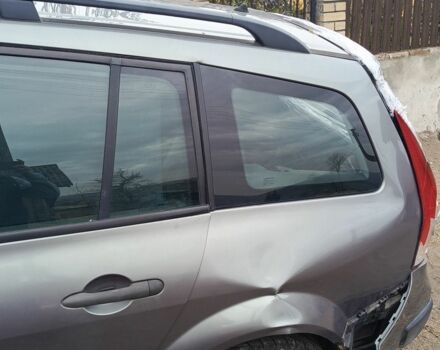 Сірий Рено Меган, об'ємом двигуна 1.6 л та пробігом 307 тис. км за 1800 $, фото 3 на Automoto.ua