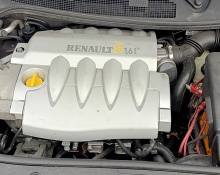 Сірий Рено Меган, об'ємом двигуна 1.6 л та пробігом 307 тис. км за 1800 $, фото 8 на Automoto.ua