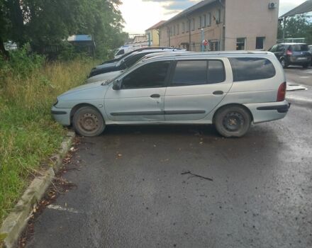 Серый Рено Меган, объемом двигателя 1 л и пробегом 55 тыс. км за 750 $, фото 3 на Automoto.ua