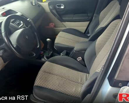 Рено Меган 2003 у Сумах на Automoto.ua Сірий Рено Меган, об'ємом двигуна 1.6 л та пробігом 168 тис. км за 5000 $, фото 5 на Automoto.ua