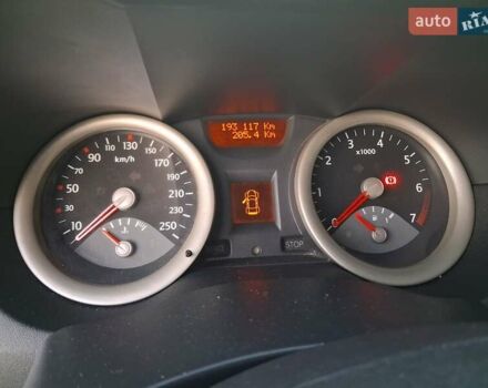 Серый Рено Меган, объемом двигателя 1.6 л и пробегом 293 тыс. км за 4300 $, фото 15 на Automoto.ua