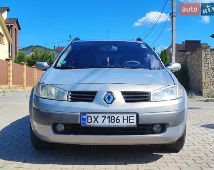 Серый Рено Меган, объемом двигателя 2 л и пробегом 267 тыс. км за 4300 $, фото 5 на Automoto.ua
