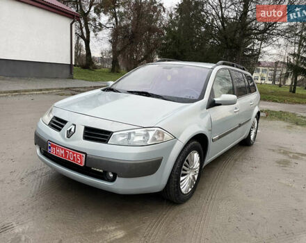 Сірий Рено Меган, об'ємом двигуна 1.6 л та пробігом 210 тис. км за 4555 $, фото 2 на Automoto.ua